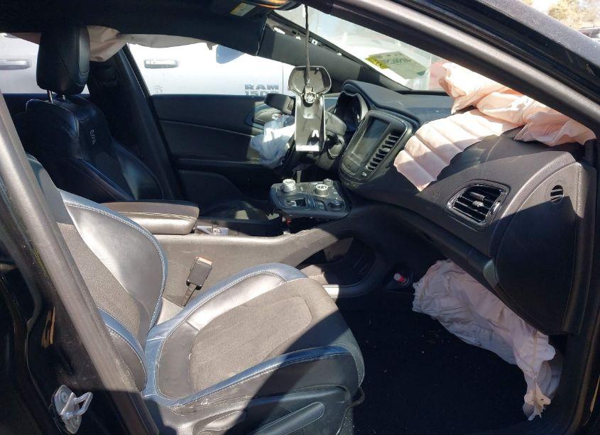 Photo 5 of 2015 Chrysler 200 S (VIN 1C3CCCDG9FN589191)