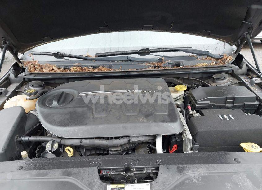 Photo 10 of 2015 Chrysler 200 S (VIN 1C3CCCDG9FN665041)