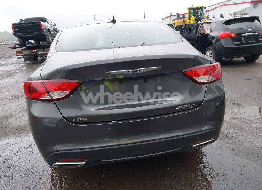 Photo 16 of 2015 Chrysler 200 S (VIN 1C3CCCDG9FN665041)