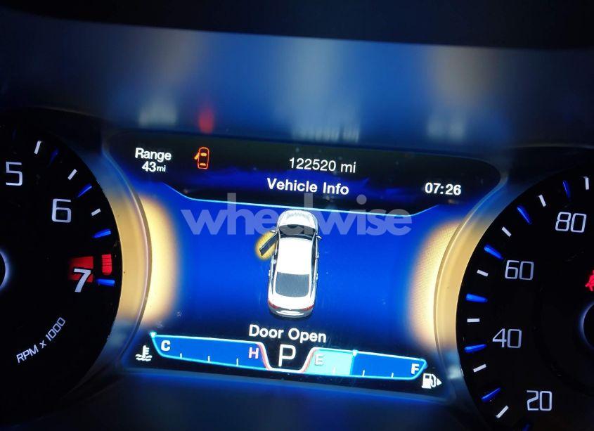 Photo 15 of 2015 Chrysler 200 S (VIN 1C3CCCDG9FN668683)