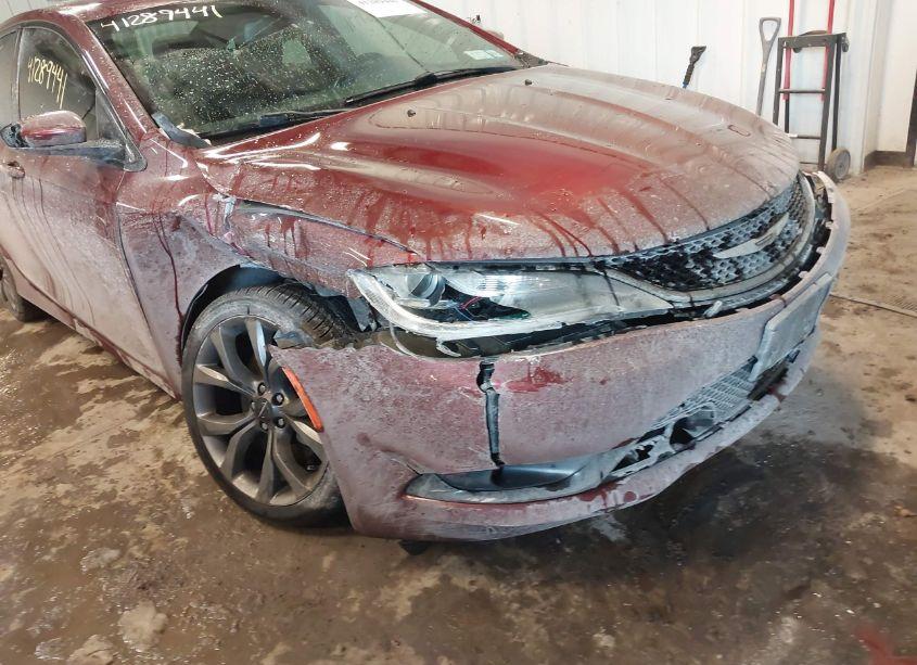 Photo 6 of 2015 Chrysler 200 S (VIN 1C3CCCDG9FN727635)