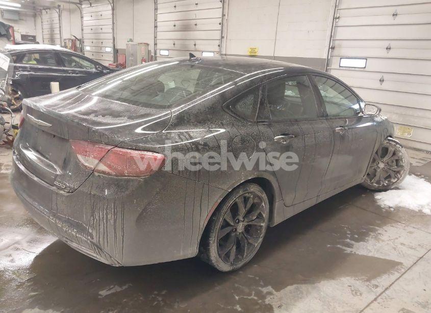 Photo 4 of 2015 Chrysler 200 S (VIN 1C3CCCDGXFN718149)