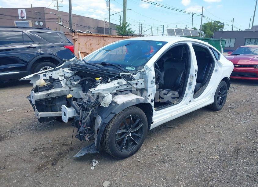 Photo 6 of 2016 Chrysler 200 S (VIN 1C3CCCDGXGN139647)