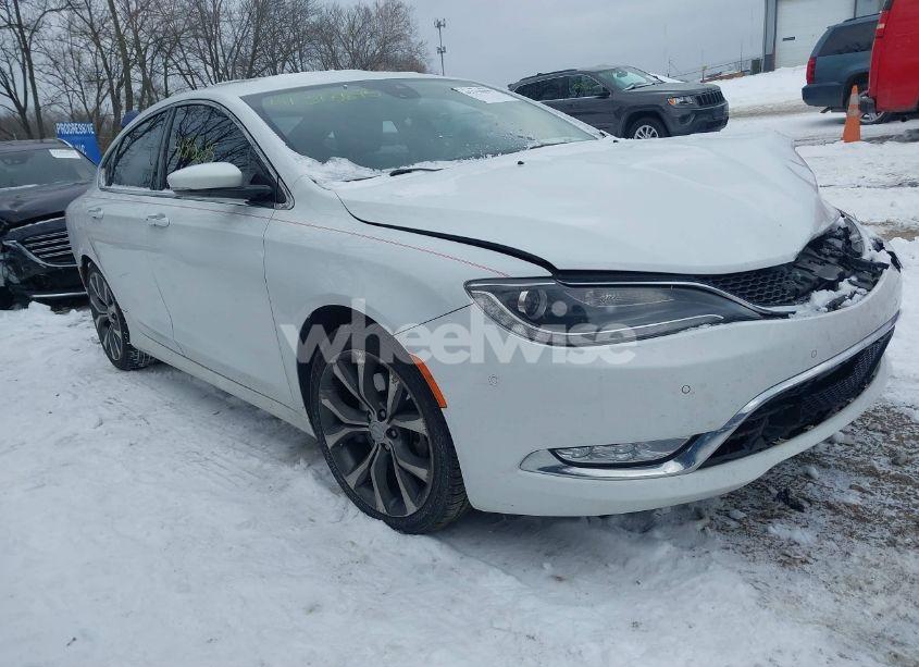2015 Chrysler 200 C (VIN 1C3CCCEG0FN540878) main photo