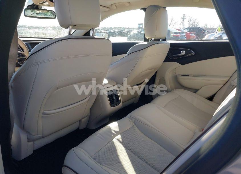 Photo 8 of 2015 Chrysler 200 C (VIN 1C3CCCEG0FN542873)