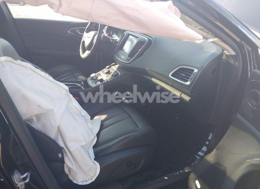 Photo 5 of 2015 Chrysler 200 C (VIN 1C3CCCEG0FN553629)