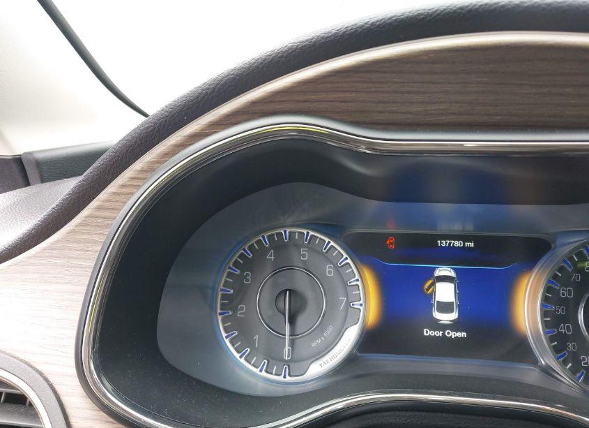 Photo 7 of 2015 Chrysler 200 C (VIN 1C3CCCEG0FN664682)