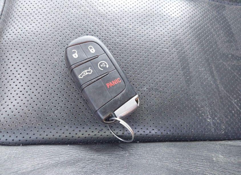 Photo 11 of 2015 Chrysler 200 C (VIN 1C3CCCEG1FN514578)