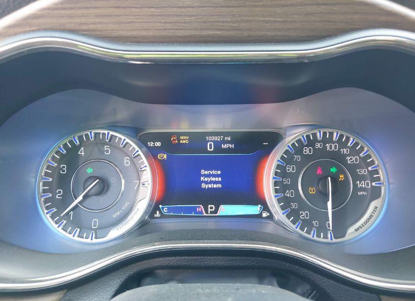 Photo 7 of 2015 Chrysler 200 C (VIN 1C3CCCEG1FN514578)