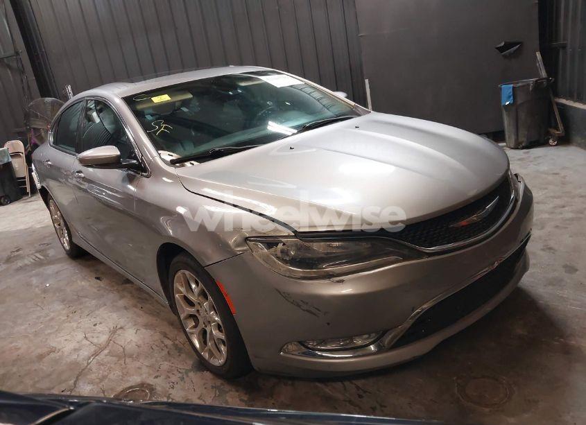 2015 Chrysler 200 C (VIN 1C3CCCEG1FN711802) main photo