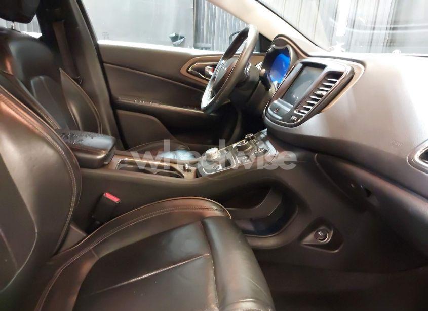 Photo 5 of 2015 Chrysler 200 C (VIN 1C3CCCEG1FN711802)