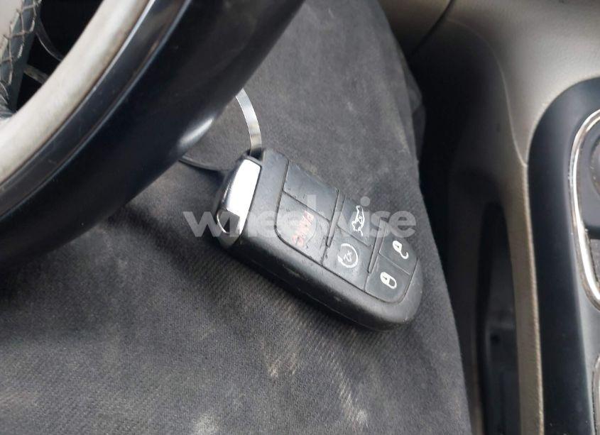 Photo 11 of 2015 Chrysler 200 C (VIN 1C3CCCEG2FN522561)