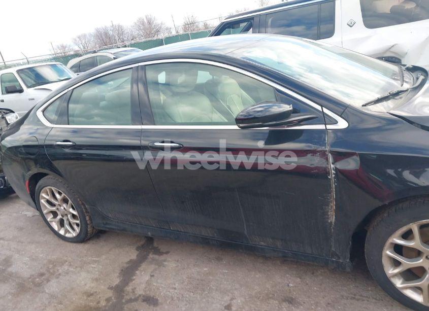 Photo 13 of 2015 Chrysler 200 C (VIN 1C3CCCEG2FN522561)