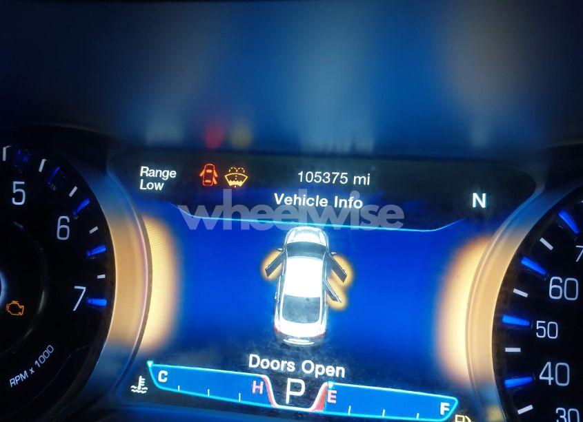 Photo 15 of 2015 Chrysler 200 C (VIN 1C3CCCEG2FN615774)