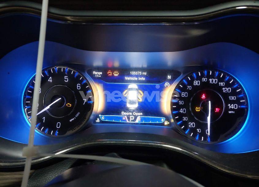 Photo 7 of 2015 Chrysler 200 C (VIN 1C3CCCEG2FN615774)