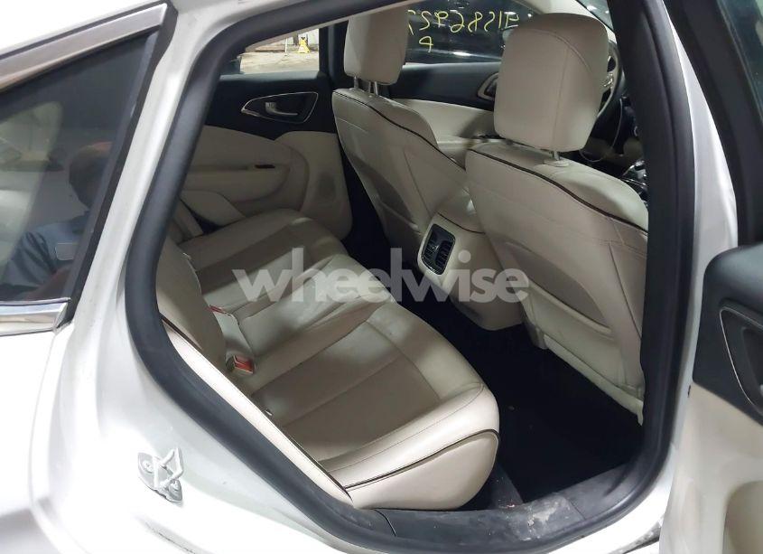 Photo 8 of 2015 Chrysler 200 C (VIN 1C3CCCEG2FN615774)