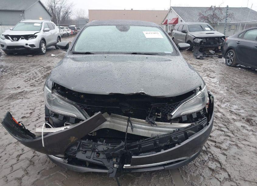 Photo 12 of 2015 Chrysler 200 C (VIN 1C3CCCEG3FN511228)