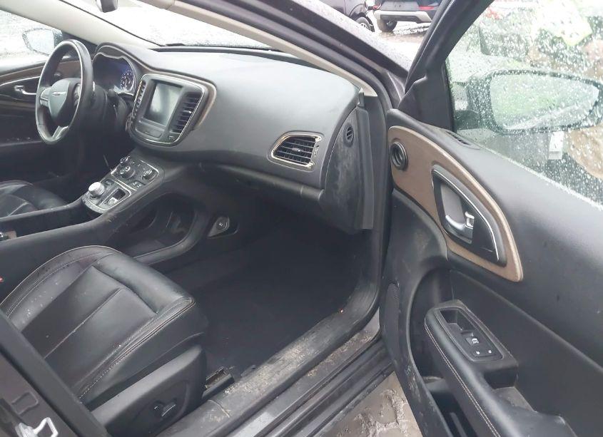 Photo 5 of 2015 Chrysler 200 C (VIN 1C3CCCEG3FN511228)