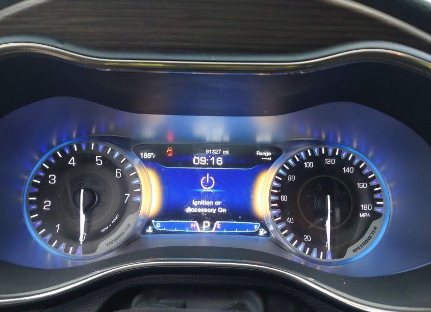 Photo 7 of 2015 Chrysler 200 C (VIN 1C3CCCEG3FN511228)