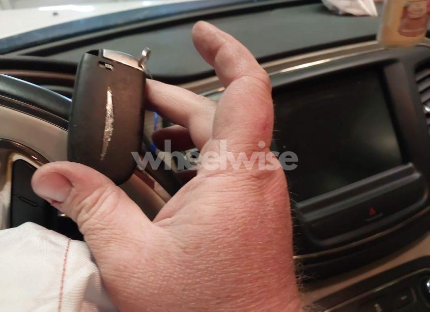 Photo 11 of 2015 Chrysler 200 C (VIN 1C3CCCEG3FN583286)