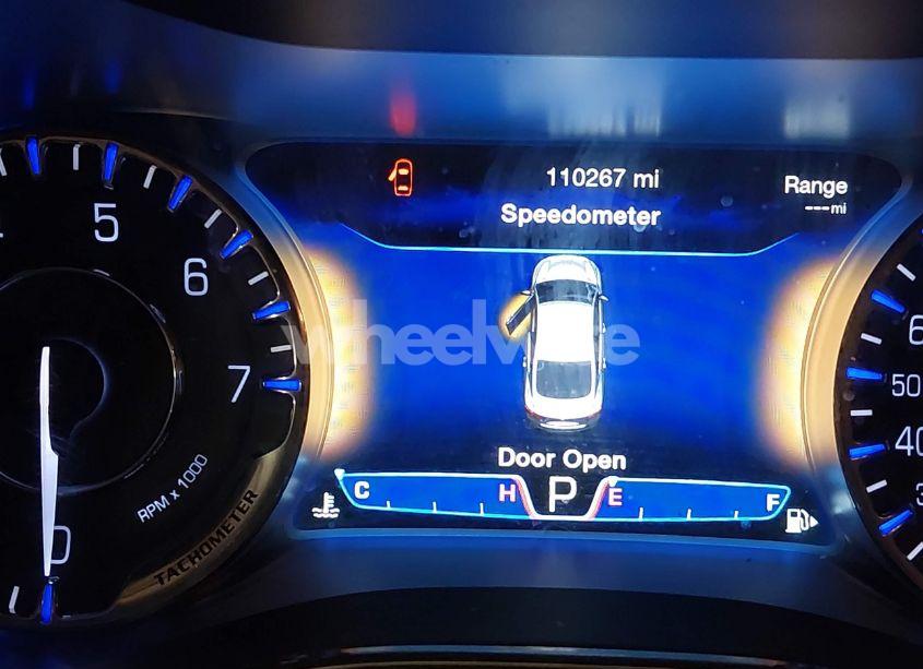 Photo 15 of 2015 Chrysler 200 C (VIN 1C3CCCEG3FN583286)