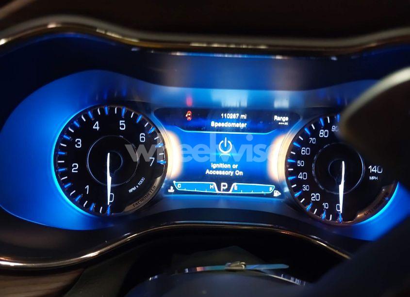 Photo 7 of 2015 Chrysler 200 C (VIN 1C3CCCEG3FN583286)