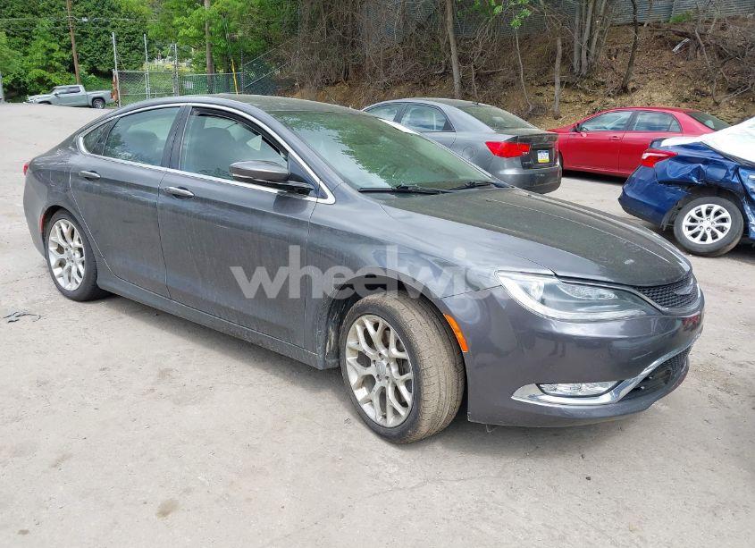 2015 Chrysler 200 C (VIN 1C3CCCEG4FN512713) main photo