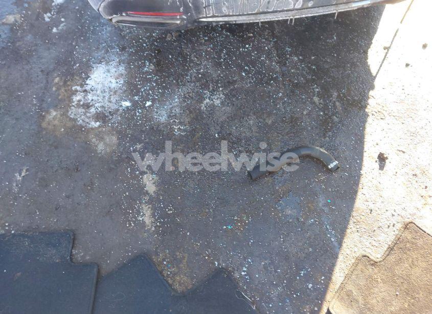 Photo 12 of 2015 Chrysler 200 C (VIN 1C3CCCEG4FN512775)