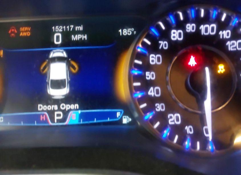 Photo 15 of 2015 Chrysler 200 C (VIN 1C3CCCEG4FN540110)