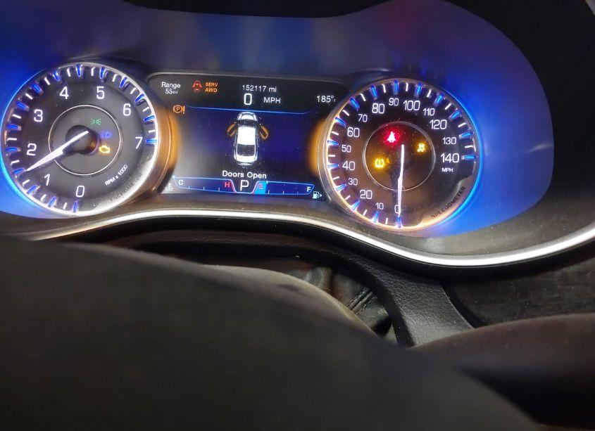 Photo 7 of 2015 Chrysler 200 C (VIN 1C3CCCEG4FN540110)