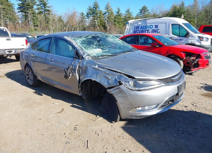 2015 Chrysler 200 C (VIN 1C3CCCEG4FN673949) main photo