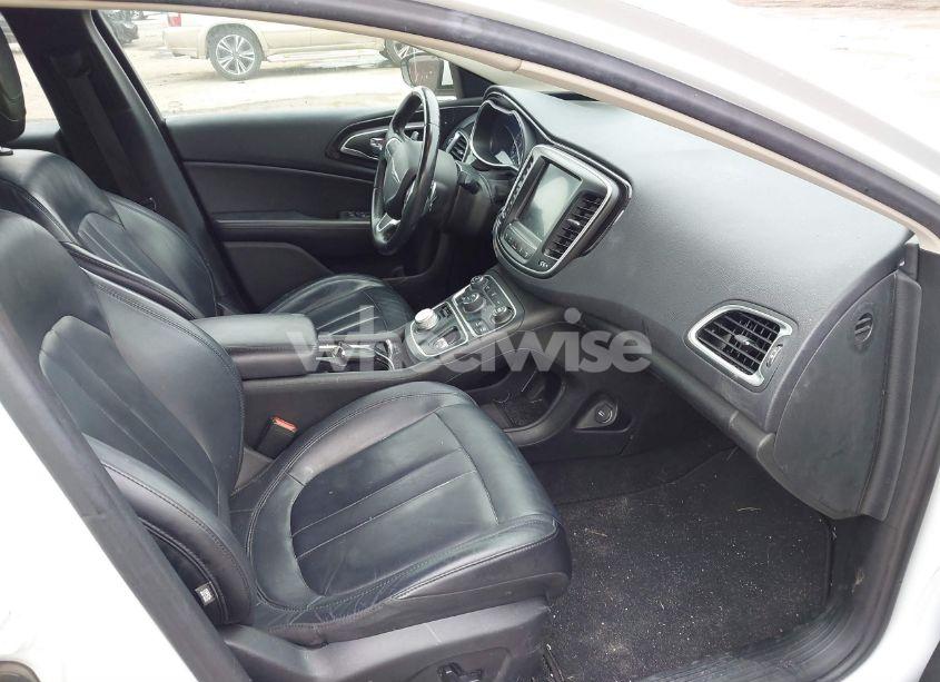 Photo 5 of 2015 Chrysler 200 C (VIN 1C3CCCEG5FN673779)