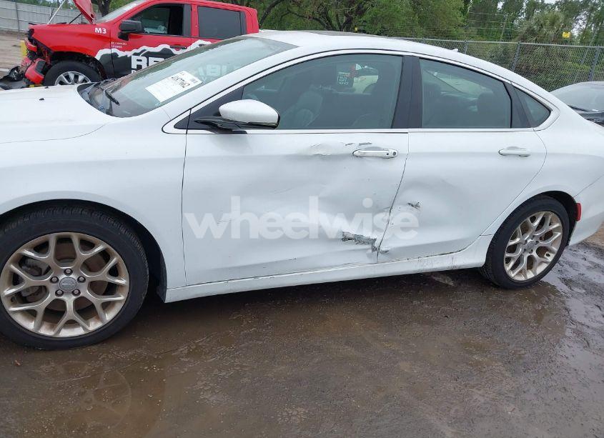 Photo 6 of 2015 Chrysler 200 C (VIN 1C3CCCEG5FN673779)