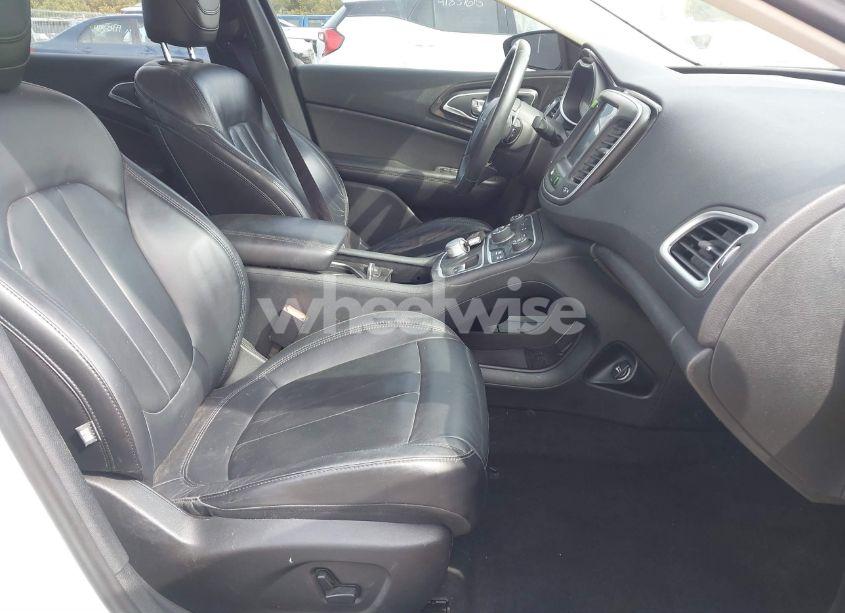 Photo 5 of 2015 Chrysler 200 C (VIN 1C3CCCEG7FN542854)