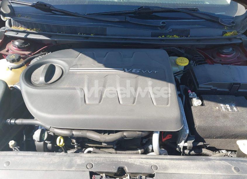 Photo 10 of 2015 Chrysler 200 C (VIN 1C3CCCEG8FN598172)