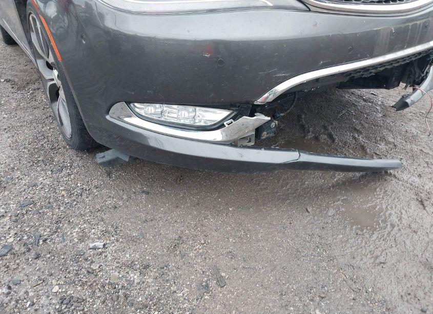 Photo 6 of 2015 Chrysler 200 C (VIN 1C3CCCEG8FN656930)