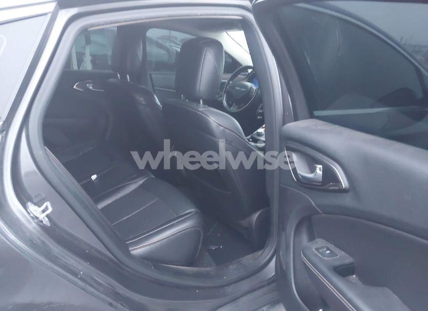 Photo 8 of 2015 Chrysler 200 C (VIN 1C3CCCEG8FN664509)