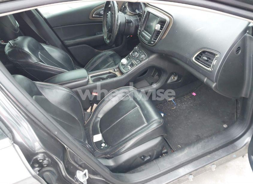 Photo 5 of 2015 Chrysler 200 C (VIN 1C3CCCEG9FN512383)