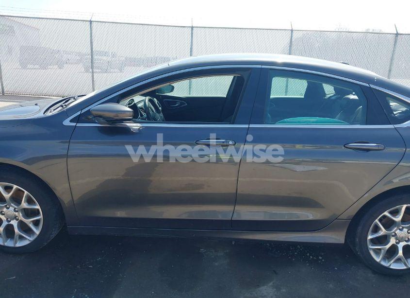 Photo 14 of 2015 Chrysler 200 C (VIN 1C3CCCEG9FN530575)