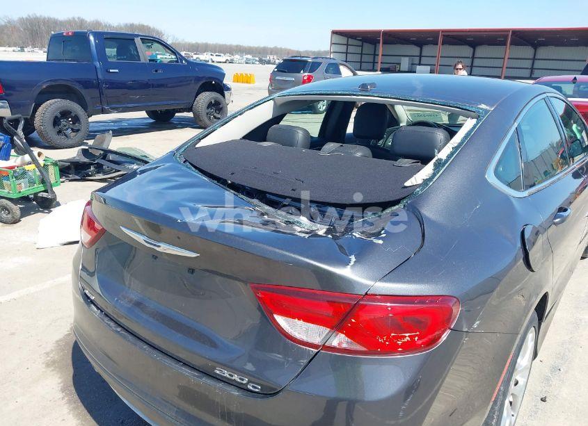 Photo 6 of 2015 Chrysler 200 C (VIN 1C3CCCEG9FN530575)