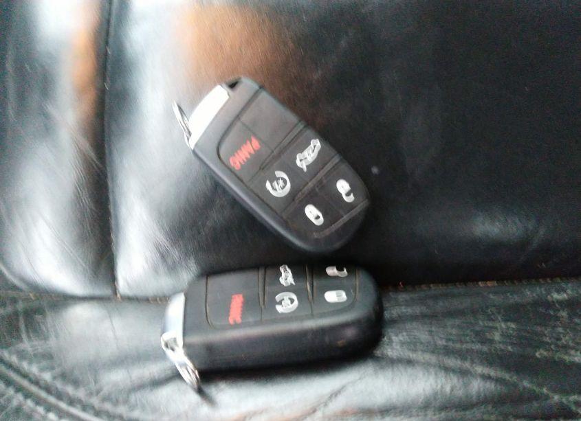 Photo 11 of 2015 Chrysler 200 C (VIN 1C3CCCEG9FN553709)