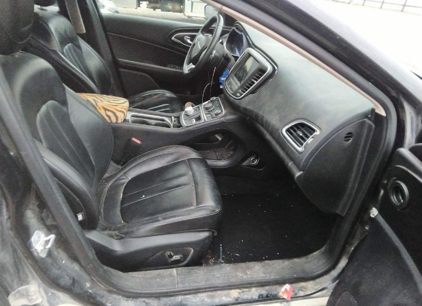 Photo 5 of 2015 Chrysler 200 C (VIN 1C3CCCEG9FN553709)