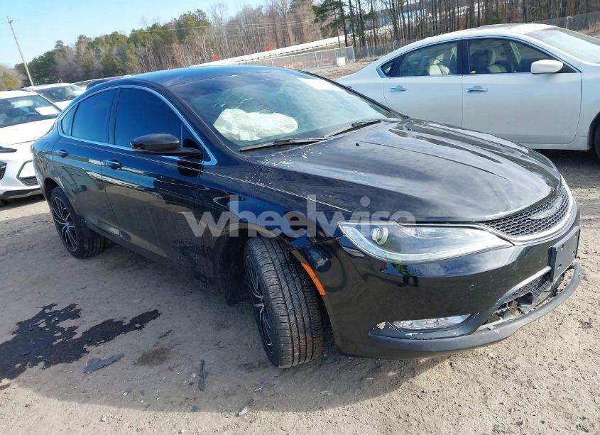 2015 Chrysler 200 C (VIN 1C3CCCEGXFN523845) main photo