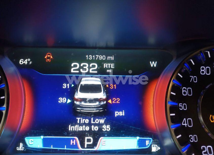 Photo 15 of 2015 Chrysler 200 C (VIN 1C3CCCEGXFN643225)