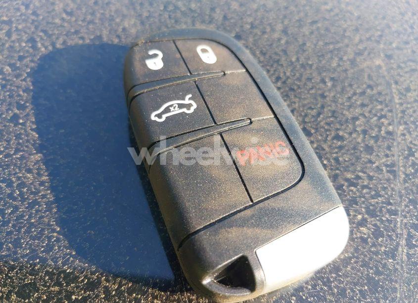 Photo 11 of 2015 Chrysler 200 LX (VIN 1C3CCCFB0FN655466)