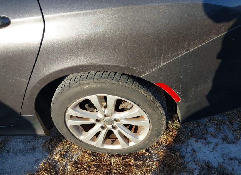 Photo 12 of 2016 Chrysler 200 TOURING (VIN 1C3CCCFB0GN182282)