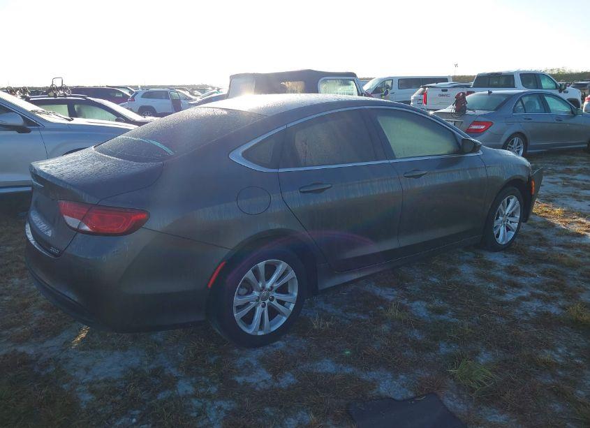 Photo 4 of 2016 Chrysler 200 TOURING (VIN 1C3CCCFB0GN182282)