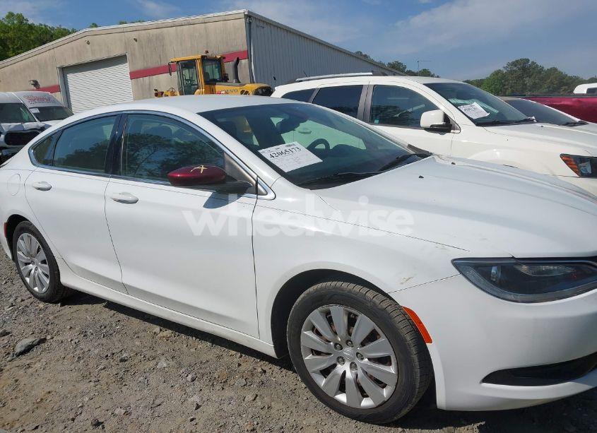 Photo 13 of 2015 Chrysler 200 LX (VIN 1C3CCCFB1FN550791)
