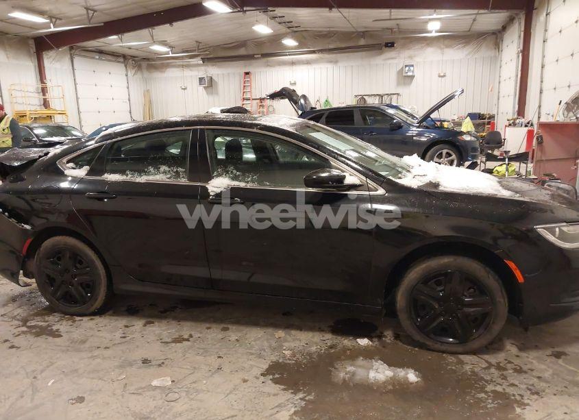 Photo 13 of 2015 Chrysler 200 LX (VIN 1C3CCCFB1FN622072)