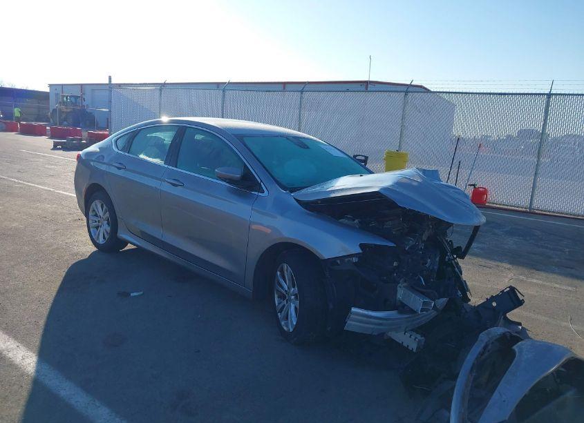 2016 Chrysler 200 TOURING (VIN 1C3CCCFB2GN182493) main photo